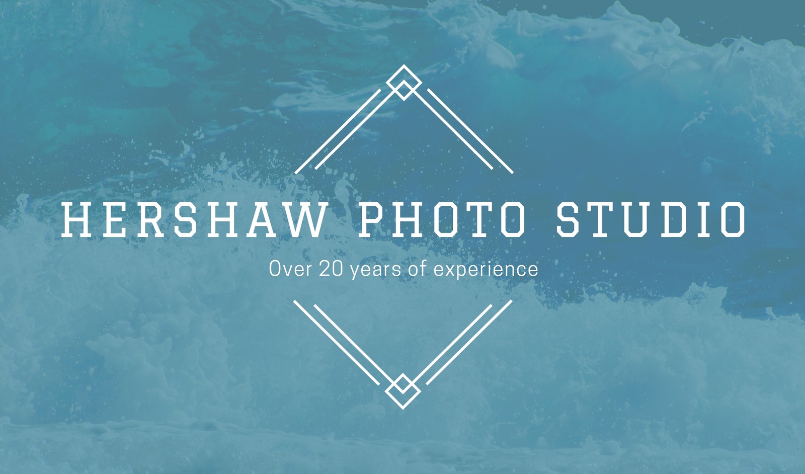 Blue Sea Simple Photographer's Business Card Blue Sea Simple Photographer's Business Card