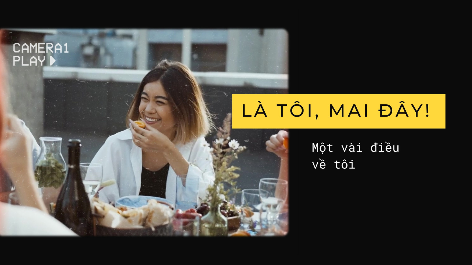 Mẫu trình chiếu giới thiệu bản thân khung phim đen vàng Mẫu trình chiếu giới thiệu bản thân khung phim đen vàng