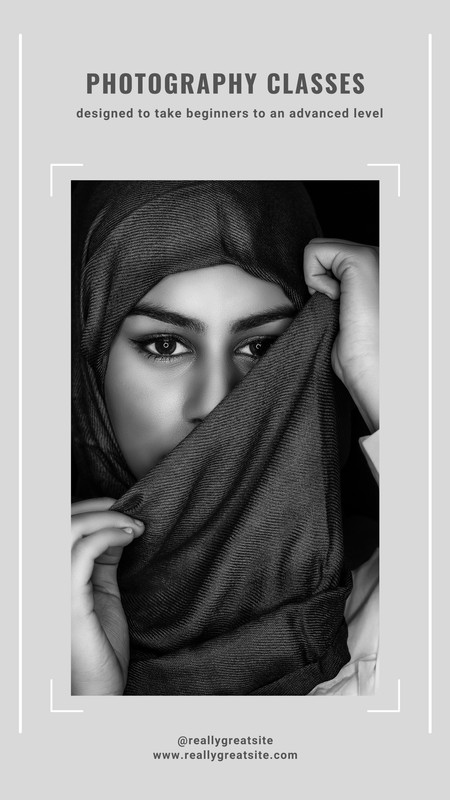 Photography Classes Workshop Animated Instagram Story Canva template, black and white