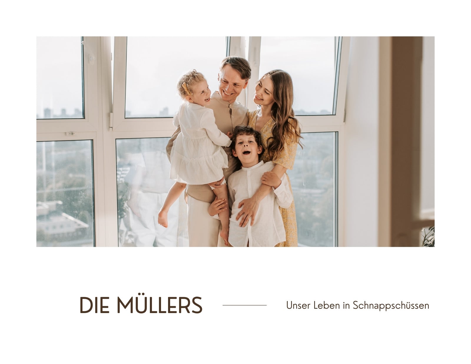 Weiß und Braun Minimalistisch Familie Fotobuch Weiß und Braun Minimalistisch Familie Fotobuch