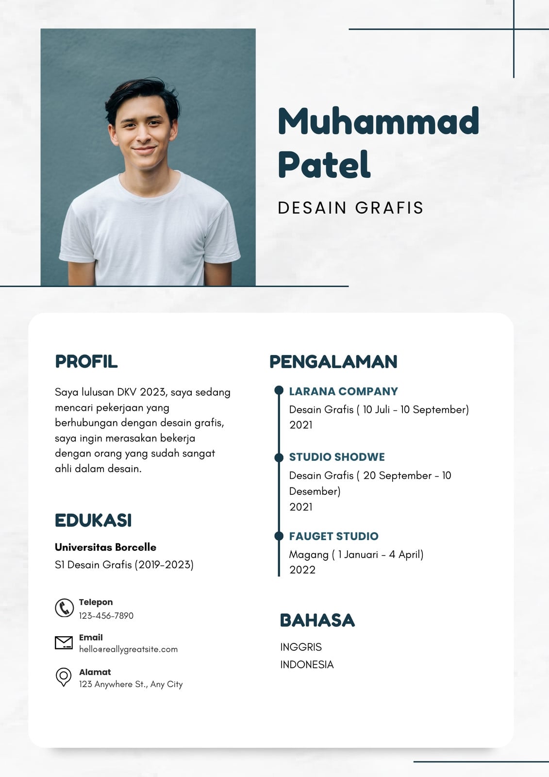 Putih Simple CV Lamaran Desain Grafis Putih Simple CV Lamaran Desain Grafis