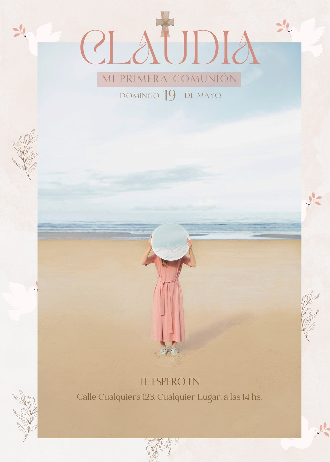 Invitación de Mi Primera Comunión fotográfica minimalista color rosa pastel