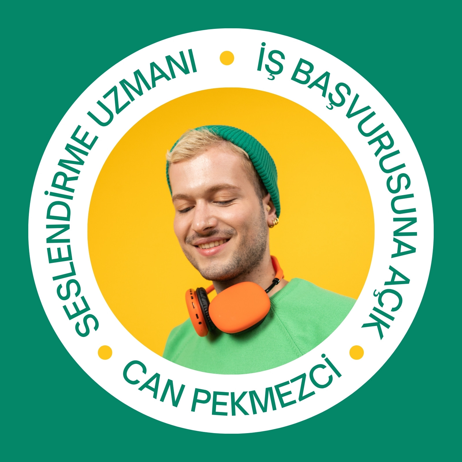 Yeşil Minimalist Seslendirme Uzmanı LinkedIn Profil Resmi Yeşil Minimalist Seslendirme Uzmanı LinkedIn Profil Resmi